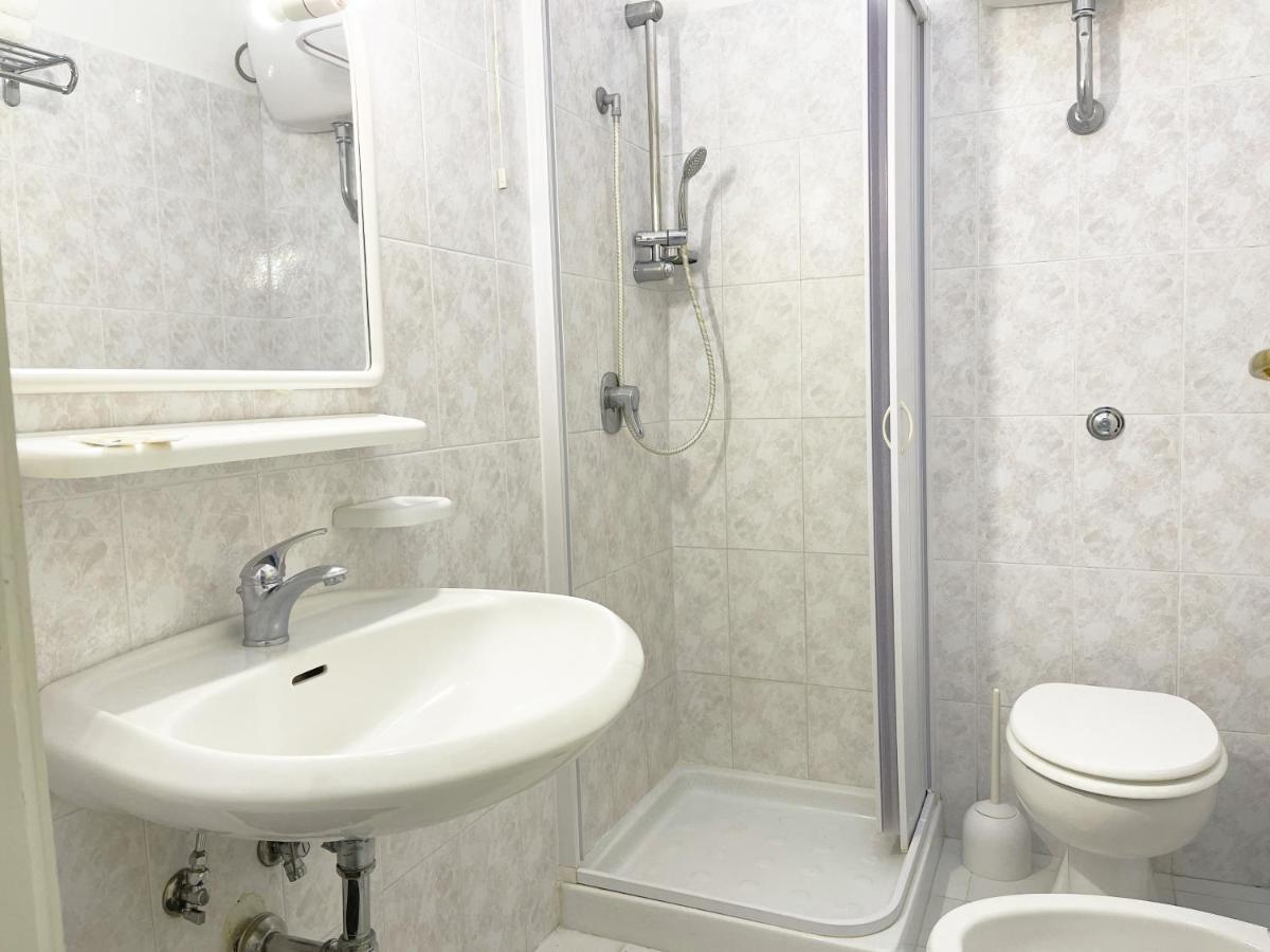 Hotel Reginella Sant'Agata sui due Golfi Bagian luar foto