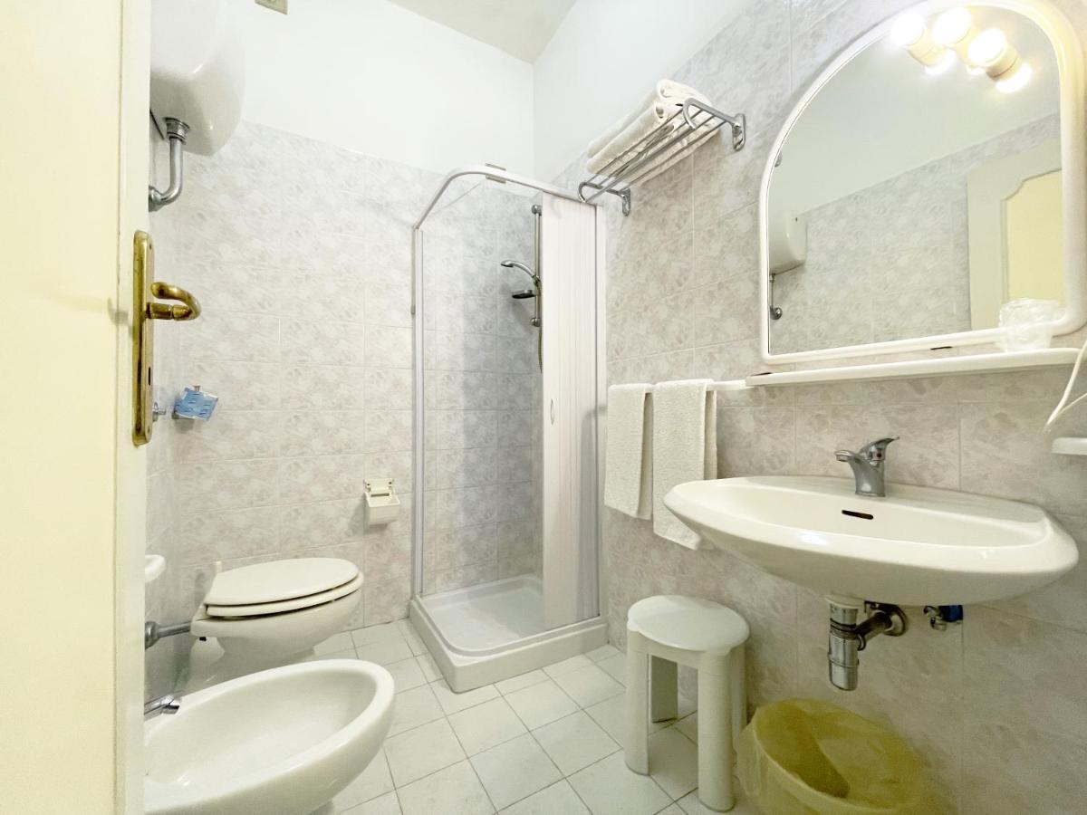 Hotel Reginella Sant'Agata sui due Golfi Bagian luar foto